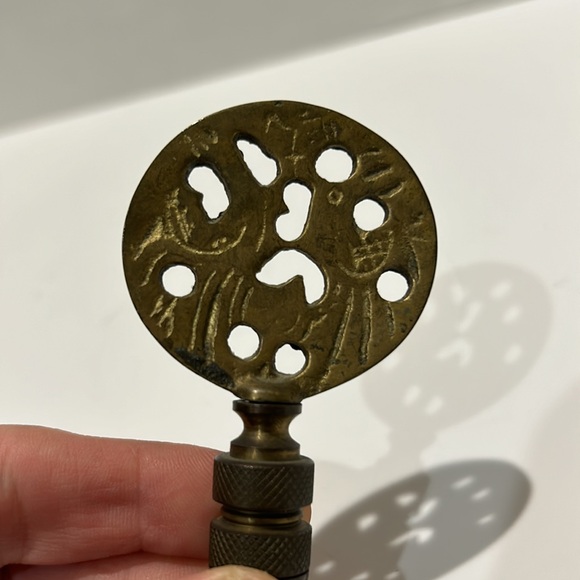 Vintage Brass tall lamp finial!  Jewlery for your lamp! - Picture 2 of 6